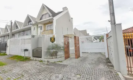 Casa em condomínio fechado com 3 quartos à venda na Rua Doutor Euzébio de Oliveira, 416, Uberaba, Curitiba, 155 m2 por R$ 849.000