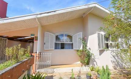Casa com 3 quartos à venda na Rua Engenheiro Silvio Teixeira Pinto, 191, Atuba, Pinhais, 90 m2 por R$ 520.000