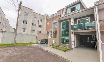 Casa em condomínio fechado com 3 quartos à venda na Alameda Nossa Senhora do Sagrado Coração, 444, Pinheirinho, Curitiba, 231 m2 por R$ 1.100