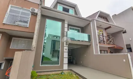 Casa em condomínio fechado com 3 quartos à venda na Alameda Nossa Senhora do Sagrado Coração, 444, Pinheirinho, Curitiba, 231 m2 por R$ 1.100.000