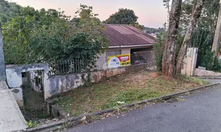 Terreno à venda na Rua Coronel João Batista Lopes, 79, Cachoeira, Curitiba por R$ 300.000