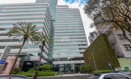 Kitnet / Stúdio à venda na Rua Comendador Araújo, 499, Centro, Curitiba, 28 m2 por R$ 485.000