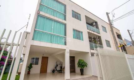 Casa com 3 quartos à venda na Rua Pernambuco, 174, Silveira da Motta, São José dos Pinhais, 124 m2 por R$ 699.000