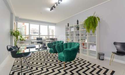 Sala comercial à venda na Avenida República Argentina, 1237, Água Verde, Curitiba, 35 m2 por R$ 395.000