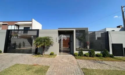 Casa com 3 quartos à venda na Rua Antonio Cesa, 284, Industrial, Pato Branco, 270 m2 por R$ 1.770.000