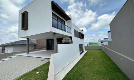 Casa com 3 quartos à venda na Rua Clovi Capelezzo, 452, Fraron, Pato Branco, 158 m2 por R$ 1.100.000