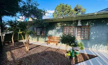 Casa com 3 quartos à venda na Rua Marechal Deodoro, 421, Cristo Rei, Pato Branco, 154 m2 por R$ 450.000