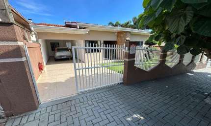 Casa com 3 quartos à venda na Rua Vítor Sílvio Biazus, 132, Anchieta, Pato Branco, 150 m2 por R$ 950.000