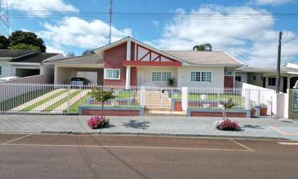 Casa com 3 quartos à venda na Rua Itabira, 388, Jardim das Américas, Pato Branco, 156 m2 por R$ 1.150.000