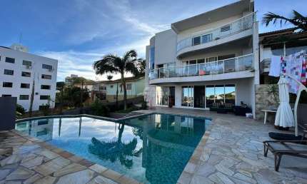 Casa com 3 quartos à venda na Rua Nereu Ramos, 1052, Brasília, Pato Branco, 354 m2 por R$ 2.500.000