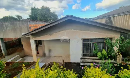 Casa com 3 quartos à venda na Rua Industrial, 737, Industrial, Pato Branco, 85 m2 por R$ 210.000