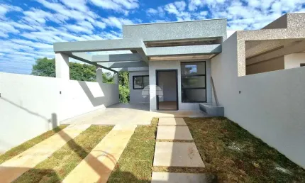 Casa com 3 quartos à venda na Rua Clovi Capelezzo, 1076, Fraron, Pato Branco, 140 m2 por R$ 690.000