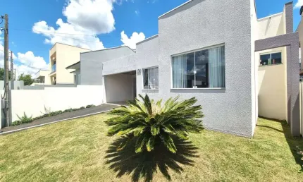 Casa com 3 quartos à venda na Rua Elisa Bett, 109, Fraron, Pato Branco, 150 m2 por R$ 698.000