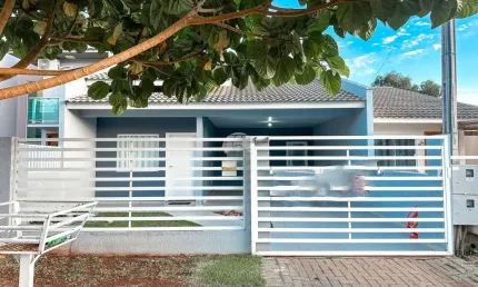 Casa com 2 quartos à venda na Rua Josefina Vieceili Defaveri, 87, Fraron, Pato Branco, 119 m2 por R$ 490.000