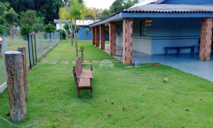 Chácara / sítio com 3 quartos à venda na DISTRITO ZONA RURAL, 00, Zona Rural, Pato Branco, 170 m2 por R$ 850.000