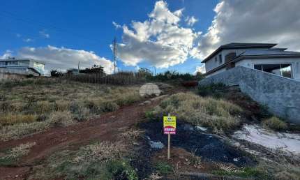 Terreno à venda na Rua Antonio Carlos Boss, 00, Pinheiros, Pato Branco, 378 m2 por R$ 298.000