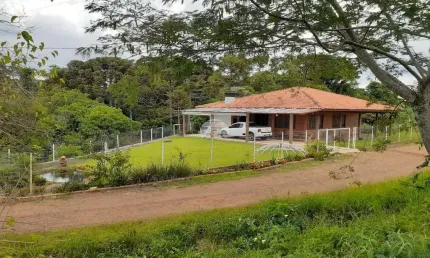 Chácara / sítio com 2 quartos à venda na COMUNIDADE FAZENDA DA BARRA, 00, Zona Rural, Pato Branco, 140 m2 por R$ 650.000