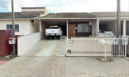 Casa com 2 quartos à venda na Rua Abrão Ribeiro, 201, Planalto, Pato Branco, 75 m2 por R$ 349.000