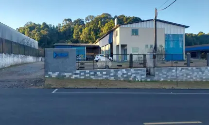 Barracão / Galpão / Depósito à venda na Rua Pioneiro Avelino Ardoino Chioquetta, 388, Planalto, Pato Branco, 900 m2 por R$ 2.950.000