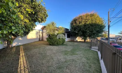 Casa com 3 quartos à venda na rua afonso pena, 890, menino deus, pato branco, 185 m2 por r$ 1.200.000