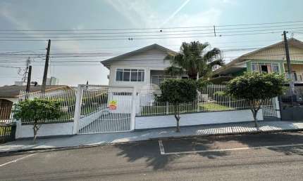 Casa com 3 quartos à venda na RUA RUA CARLOS CALDART, 67, Bancários, Pato Branco, 140 m2 por R$ 598.000