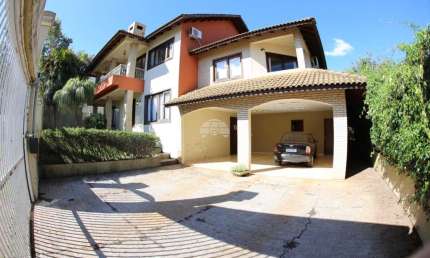 Casa com 4 quartos à venda na Rua Carlos Michelon, 1607, Pinheiros, Pato Branco, 377 m2 por R$ 1.999.000