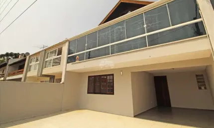 Casa em condomínio fechado com 3 quartos à venda na rua josé fiori, 75, pilarzinho, curitiba, 170 m2 por r$ 1.180.000