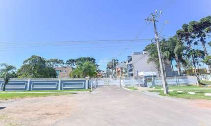 Terreno em condomínio fechado à venda na Rua Presidente João Goulart, 1495, Tatuquara, Curitiba, 112 m2 por R$ 178.000