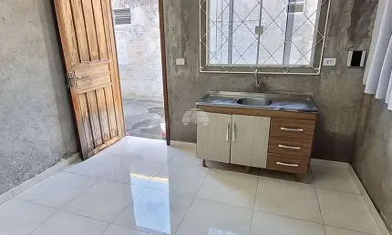 Casa com 1 quarto à venda na Rua Trindade, 3020, Guatupê, São José dos Pinhais, 99 m2 por R$ 239.000
