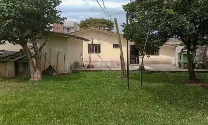 Terreno à venda na Rua das Guianas, 172, Centro, Pinhais por R$ 900.000