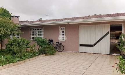 Casa com 3 quartos à venda na Rua Balsas, 105, Guarituba, Piraquara, 160 m2 por R$ 450.000