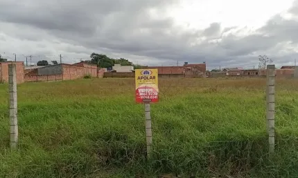 Terreno à venda na Avenida Gardênia, SN, Jardim Veneza, Piraquara por R$ 250.000