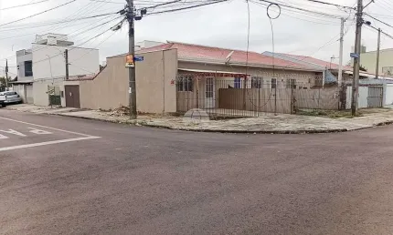 Casa com 7 quartos à venda na rua dante melara, 463, cajuru, curitiba, 200 m2 por r$ 750.000