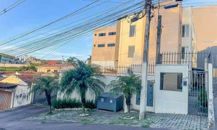Apartamento com 3 quartos à venda na Rua Segismundo Busato, 105, Jardim Santa Cândida, Colombo, 65 m2 por R$ 219.000