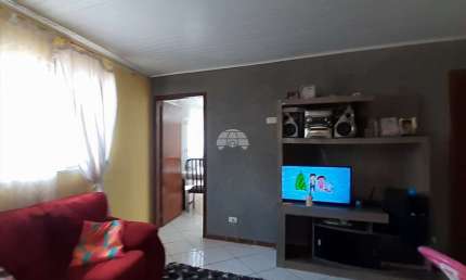 Casa com 3 quartos à venda na Rua Bandeirantes, 101, Guaraituba, Colombo, 90 m2 por R$ 280.000
