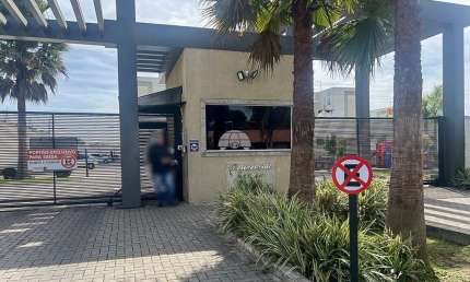 Apartamento com 2 quartos à venda na Rua Felício Kania, 1683, Jardim Monza, Colombo, 45 m2 por R$ 220.100
