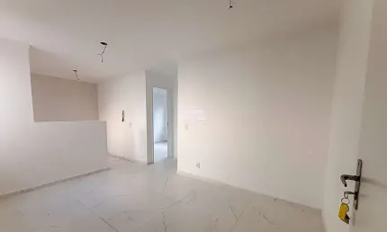 Apartamento com 2 quartos à venda na Rua Alfredo de Andrade, 75, Bonfim, Almirante Tamandaré, 51 m2 por R$ 154.900
