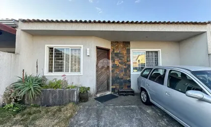 Casa em condomínio fechado com 3 quartos à venda na rua bahia, 700, vila guaraci, colombo, 57 m2 por r$ 365.000