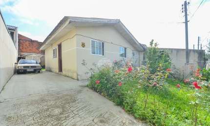Casa com 3 quartos à venda na Rua Plutão, 164, Sítio Cercado, Curitiba, 51 m2 por R$ 410.000