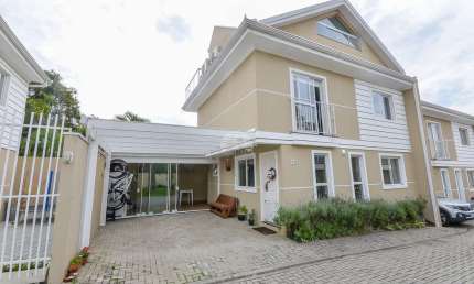 Casa em condomínio fechado com 3 quartos à venda na Rua Máximo João Kopp, 696, Santa Cândida, Curitiba, 178 m2 por R$ 820.000