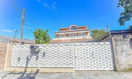 Apartamento com 3 quartos à venda na Rua Doutor Fábio Rogério Bertoli Arns, 615, Uberaba, Curitiba por R$ 750.000