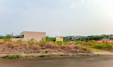 Terreno à venda na Rua Principal, 8, Centro, Irati por R$ 110.000