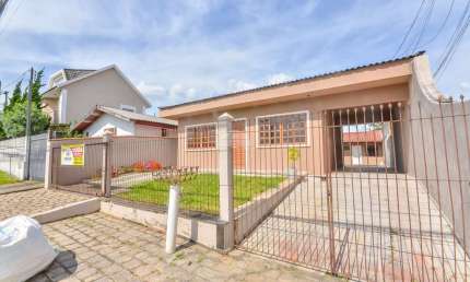 Casa com 3 quartos à venda na Rua Grapirá, 94, São Braz, Curitiba, 129 m2 por R$ 590.000