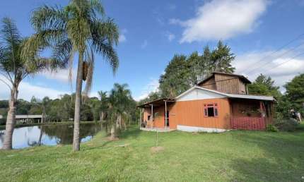 Chácara / sítio com 3 quartos à venda na ESTRADA AMBROSIO, 000, Zona Rural, Tijucas do Sul por R$ 750.000