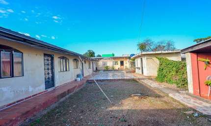 Terreno à venda na Rua Dois Vizinhos, 272, São Sebastião, São José dos Pinhais, 200 m2 por R$ 350.000