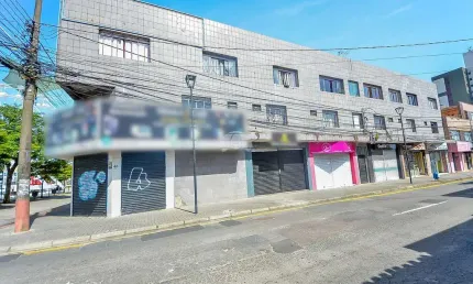 Ponto comercial à venda na rua scharfemberg de quadros, 48, centro, são josé dos pinhais, 661 m2 por r$ 2.300.000