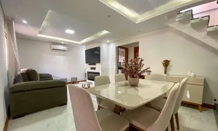 Casa com 3 quartos à venda na rua lapa, 796, cruzeiro, são josé dos pinhais, 208 m2 por r$ 789.000