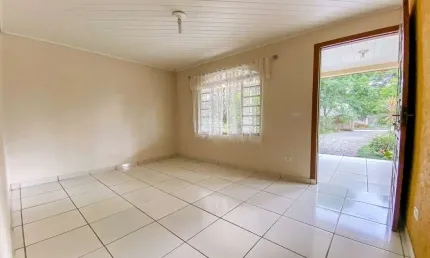 Casa com 2 quartos à venda na rua miguel grassi, 603, guatupê, são josé dos pinhais, 136 m2 por r$ 450.000