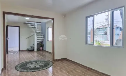 Casa com 3 quartos à venda na Rua Sezinando Ferreira da Cruz, 935, Miringuava, São José dos Pinhais, 265 m2 por R$ 850.000