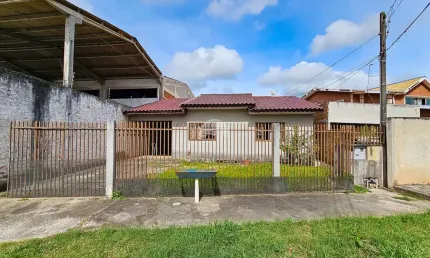 Casa com 3 quartos à venda na Rua Tupã, 219, Colônia Rio Grande, São José dos Pinhais, 150 m2 por R$ 630.000